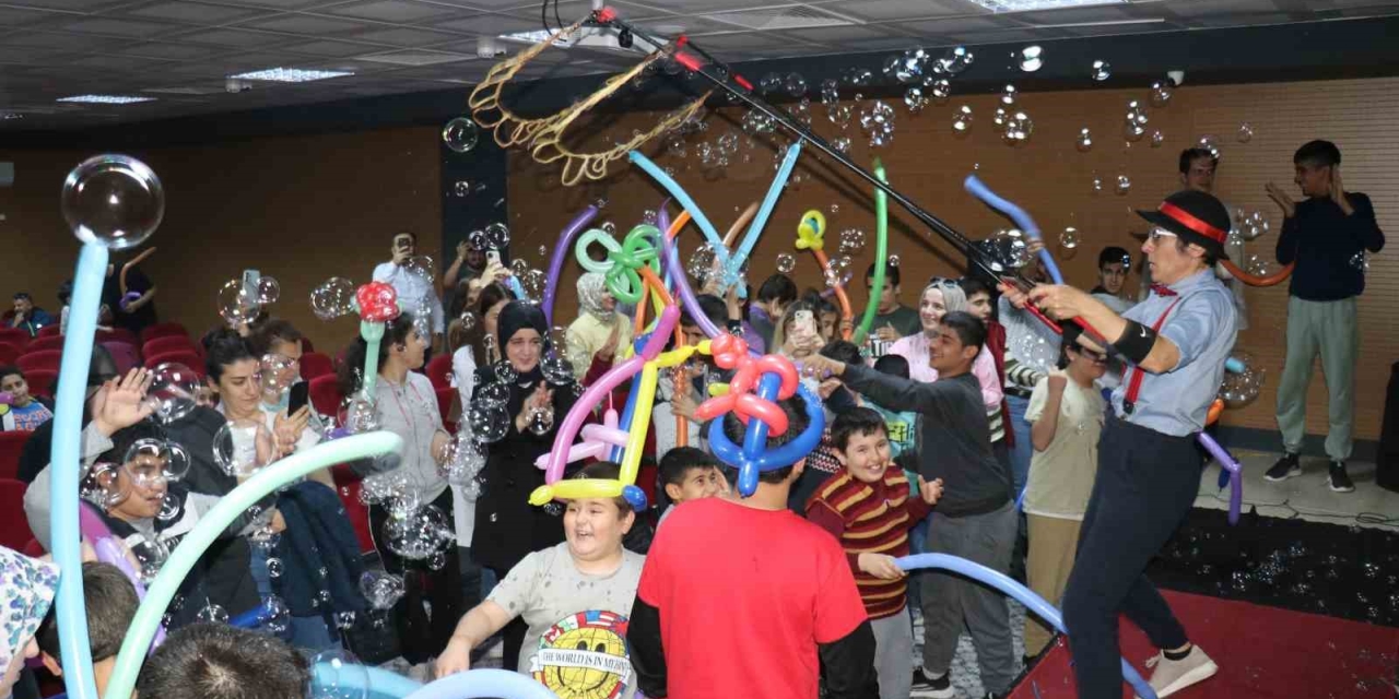 Genç Maginder’in Engelliler Haftası Etkinliği İlgi Gördü
