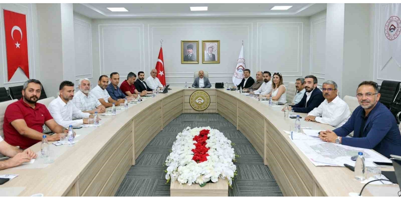 Adıyaman Meydan Ve Çevresi Kentsel Düzenleme Projesi Masaya Yatırıldı