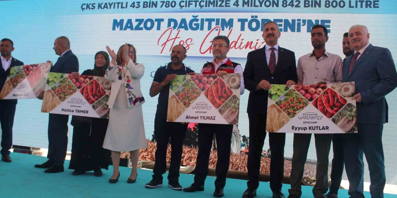 Bakan Yumaklı, Gaziantep’te Çiftçiye Mazot Desteği Programına Katıldı