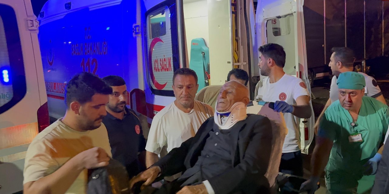 Kahta’da İki Otomobil Çarpıştı: 7 Yaralı