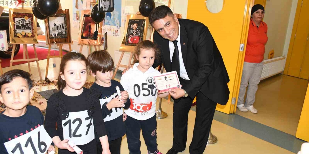 Minik Gkv’lilerin Atatürk Sevgisi Duygulandırdı