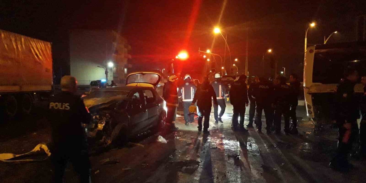 Malatya’da Halk Otobüsü İle Otomobil Çarpıştı: 1 Ölü