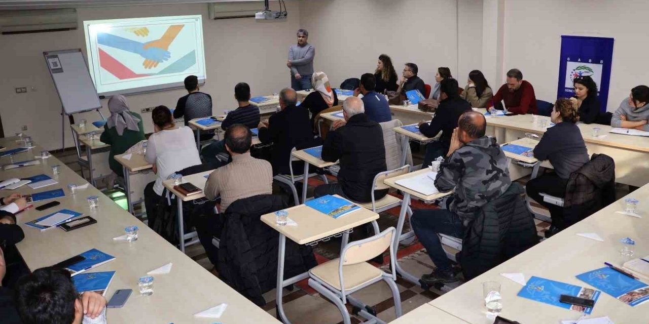 Dtso’nun Teknik Desteğiyle Belediyelere Yönelik Pcm Eğitimi