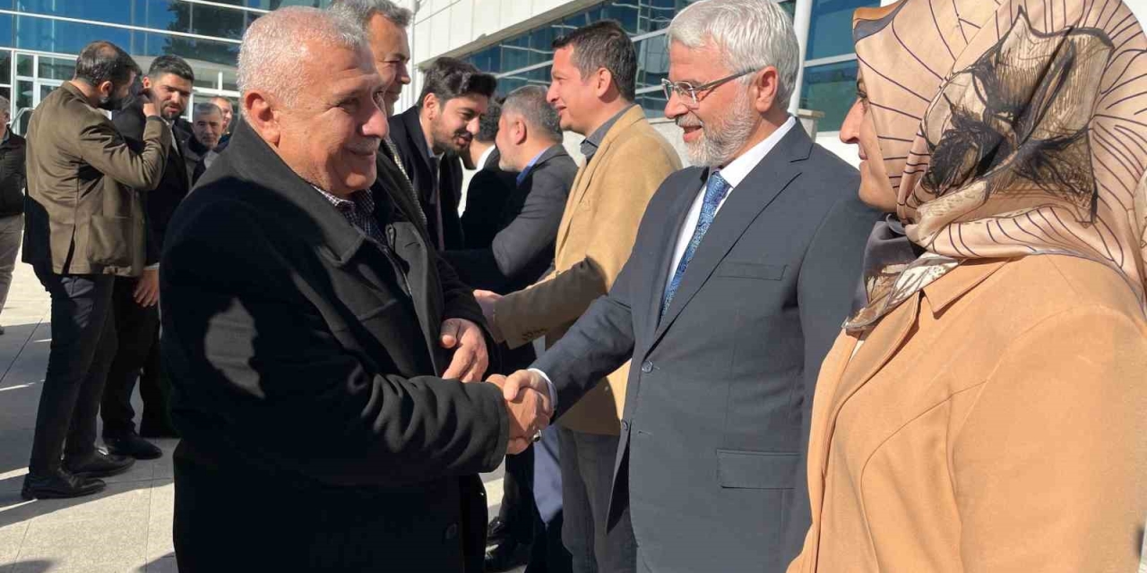 Başkan Kablan, Mazbatasını Teslim Aldı