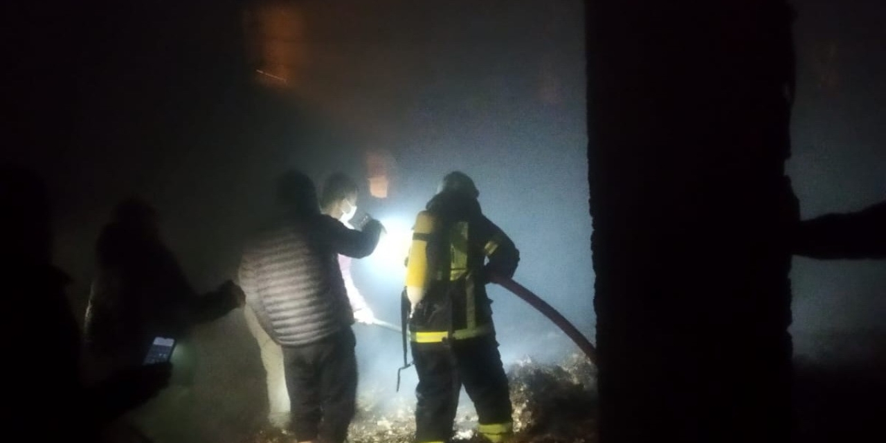 Adıyaman’da Korkutan Ahır Yangını