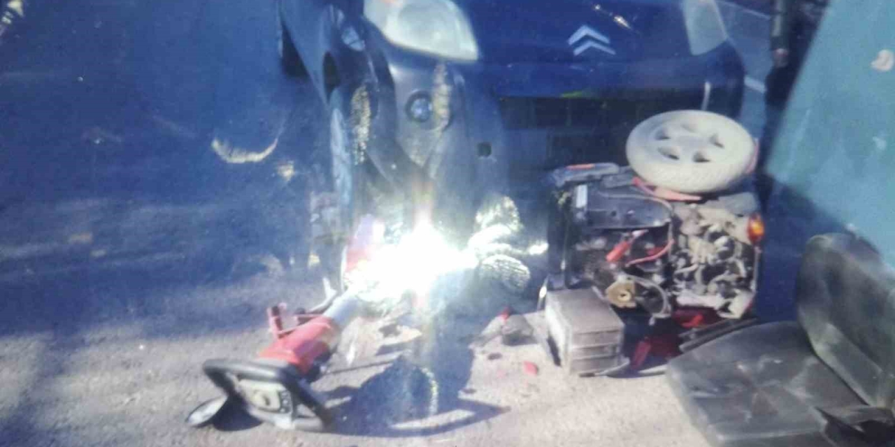 Otomobilin Çarptığı Engelli Aracındaki Şahıs Yaralandı