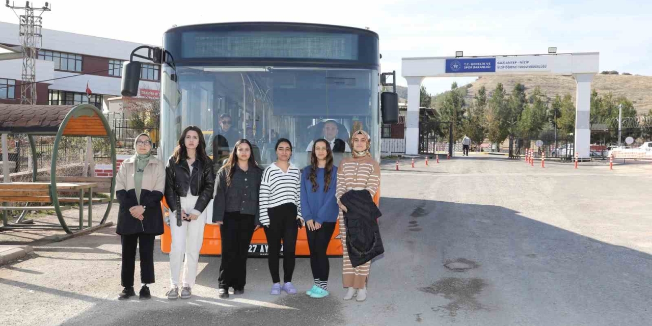 Nizip’teki Öğrencilerin Ulaşım Talebi Hızla Yanıt Buldu