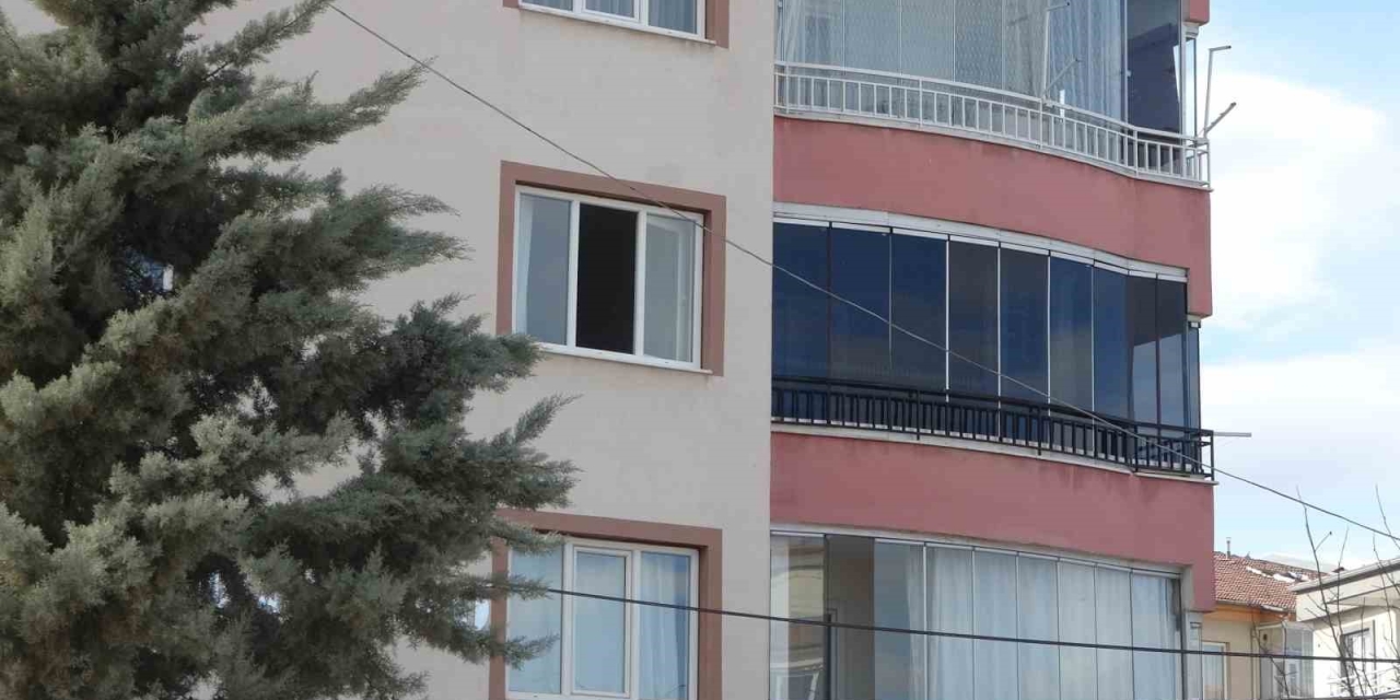 Malatya’da Evinde Kanlar İçerisinde Bulunan Şahıs Kurtarılamadı
