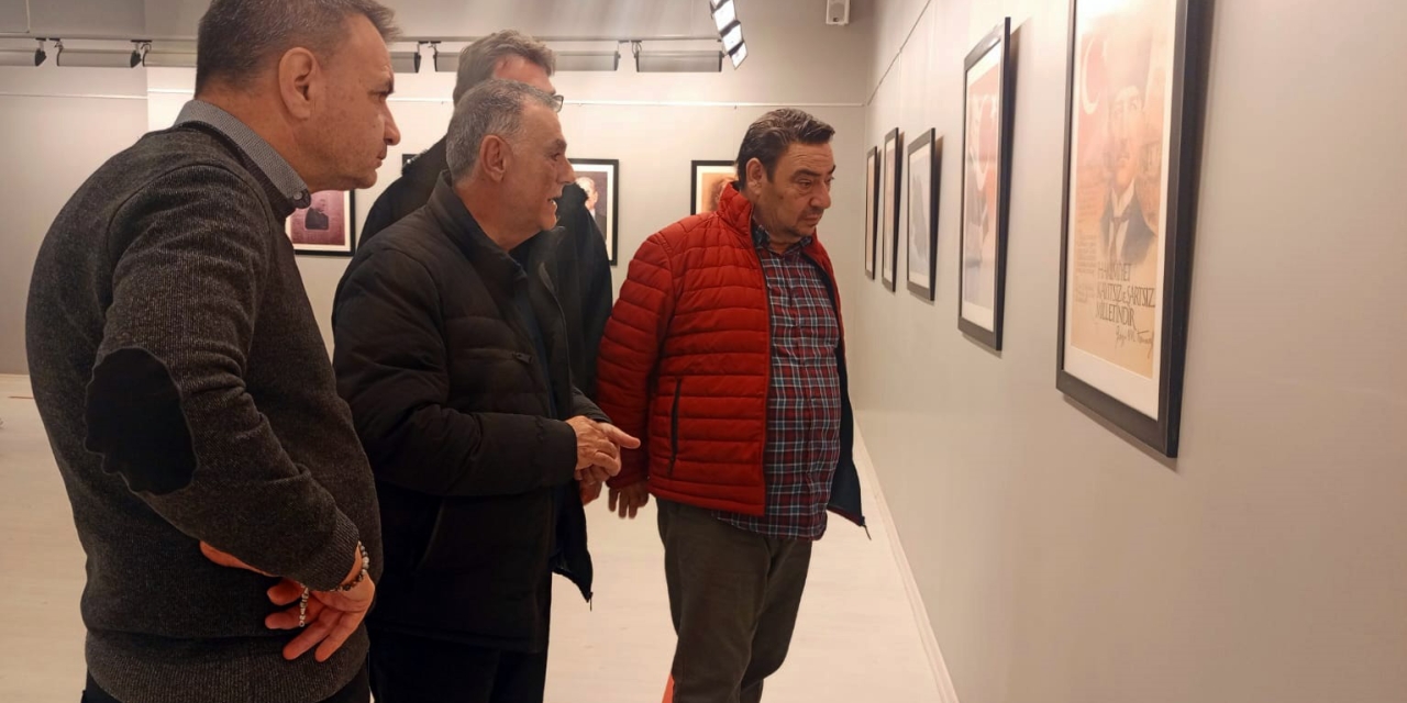 Atatürk Portreleri Ve Antep Fotoğrafları Resim Sergisi