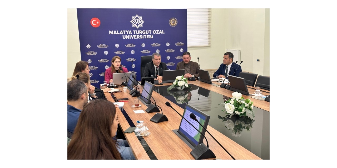 Malatya Turgut Özal Üniversitesi’nde Proje Yazma Eğitimi Düzenlendi