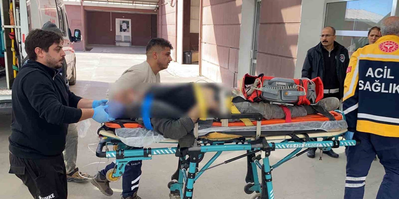 İnşaatın 3. Katından Düşen İşçi Hayatını Kaybetti