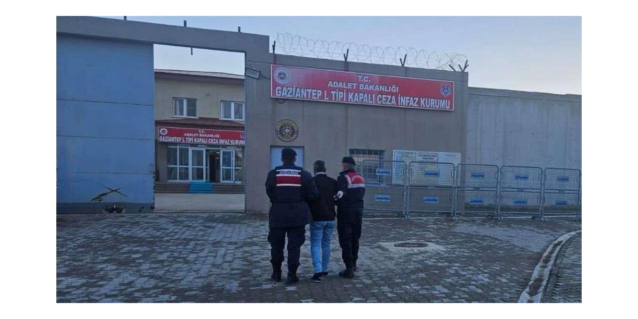 Gaziantep’te Deaş Silahlı Terör Örgütü Üyesini Jandarma Yakaladı
