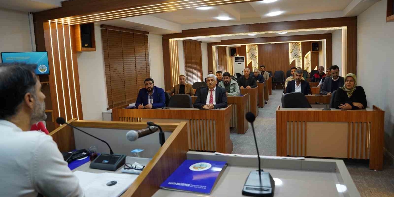 Kahta Belediyesi’nden Personel Memnuniyet Araştırması