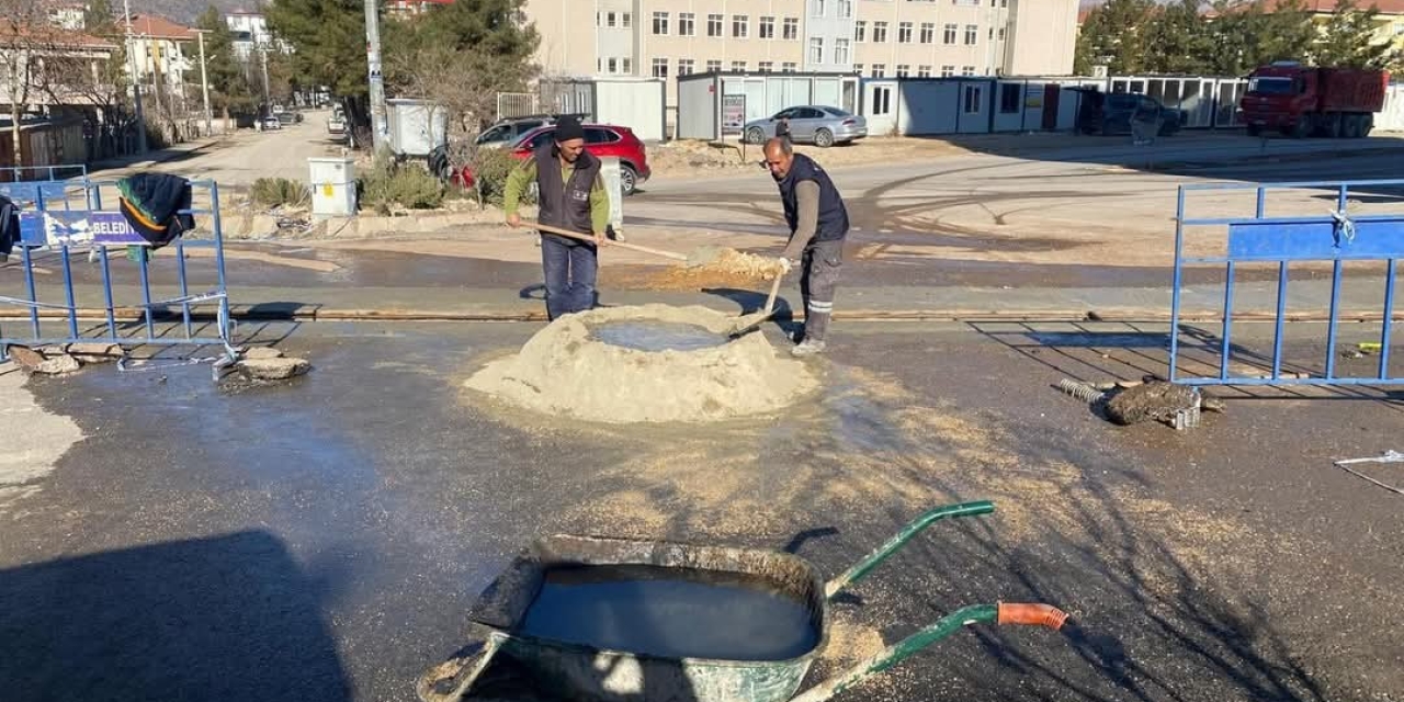 Fen İşleri Müdürlüğü Ekipleri Çalışmalarını Sürdürüyor