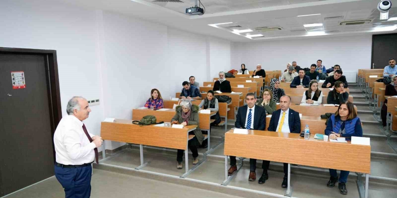 Adıyaman Üniversitesi’nde Su Verimliliği Eğitimi Düzenlendi