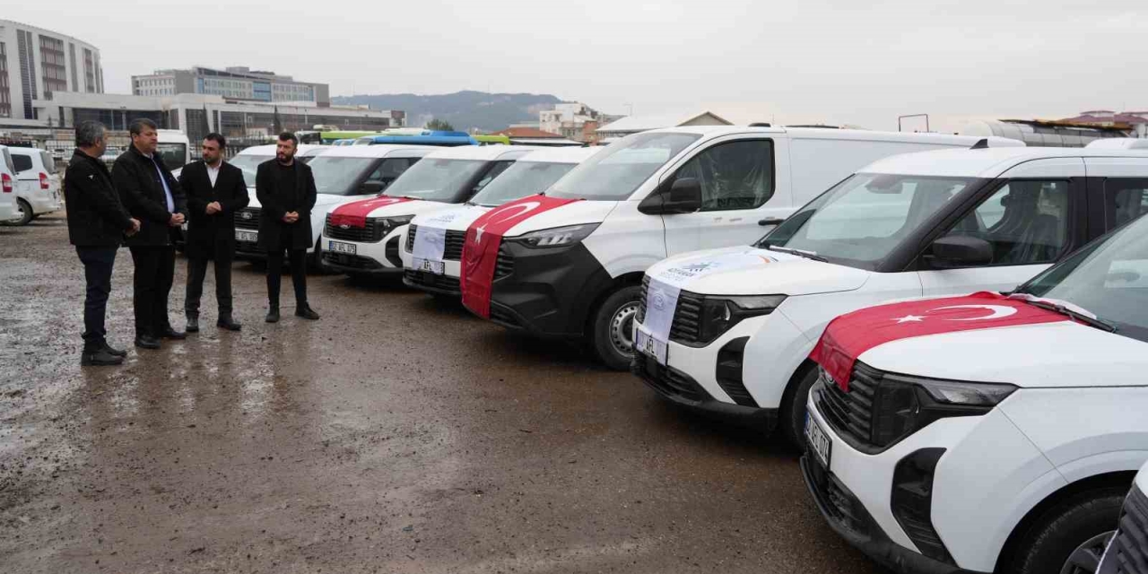 Adıyaman Belediyesi Araç Filosuna 10 Yeni Araç Ekledi