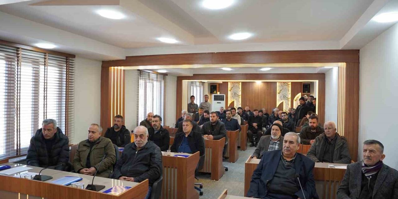 Taşınmaz Sahiplerinden Kahta Eski Çarşı Kentsel Dönüşüm Projesine Tam Destek