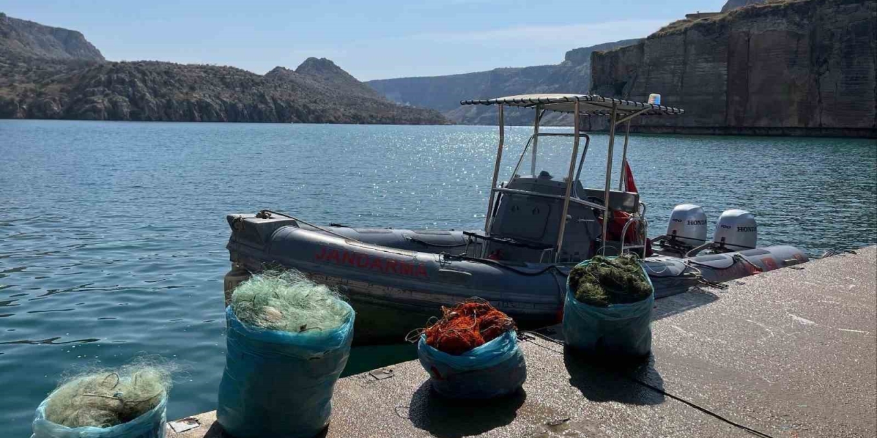 Ağ İle Avlanma Yasağına Uymayan 3 Şahıs Suçüstü Yakalandı
