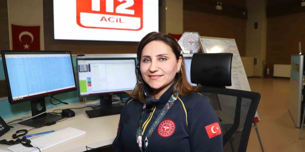 Paramediğin Telefonla Verdiği Acil Müdahale Talimatı Bebeğin Hayatını Kurtardı