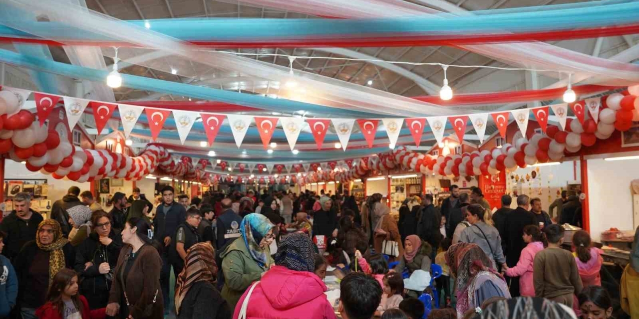 Kahta Belediyesi’nden Ramazan Çarşısı’nda Çocuklara Özel Etkinlik