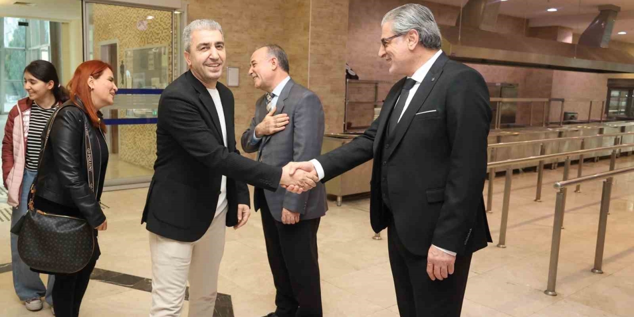 Gibtü Ailesi Geleneksel İftarda Buluştu