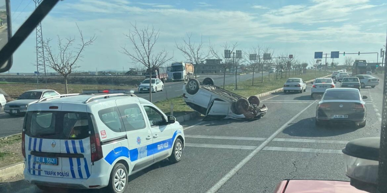 Adıyaman’da Otomobil Takla Attı: 1 Yaralı
