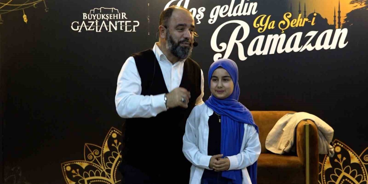 Ramazan Sokağı Söyleşiler Ve Konserlerle Katılımcıları Ağırlamaya Devam Ediyor
