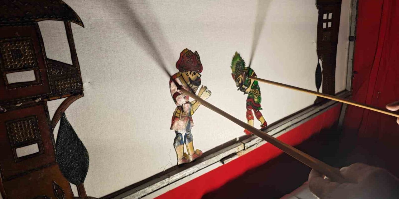 Ramazan Ayı’nda Çocuklar İçin Hacivat Karagöz Şenliği’ne Yoğun İlgi