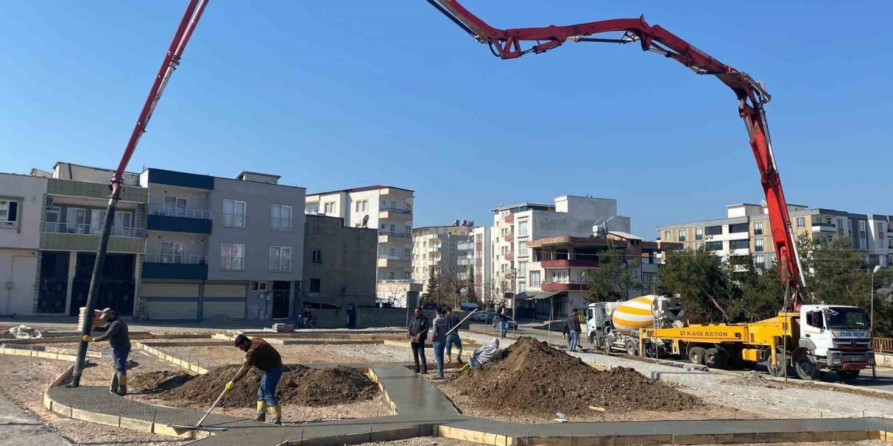 Kahta Belediyesi’nden 2 Mahalleye Park Müjdesi