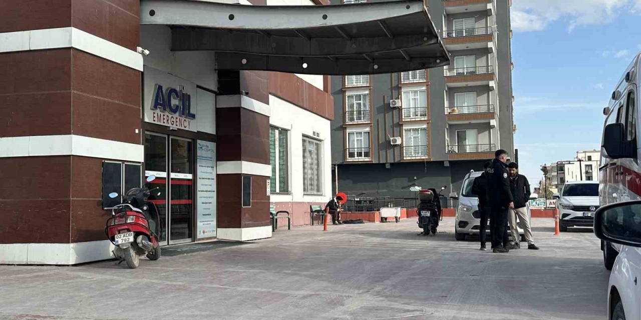 Yatağında Hareketsiz Bulunan Bebek Hastanede Hayatını Kaybetti