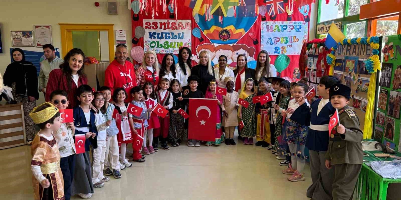 Minik Gkv’lilerden Muhteşem Kortej