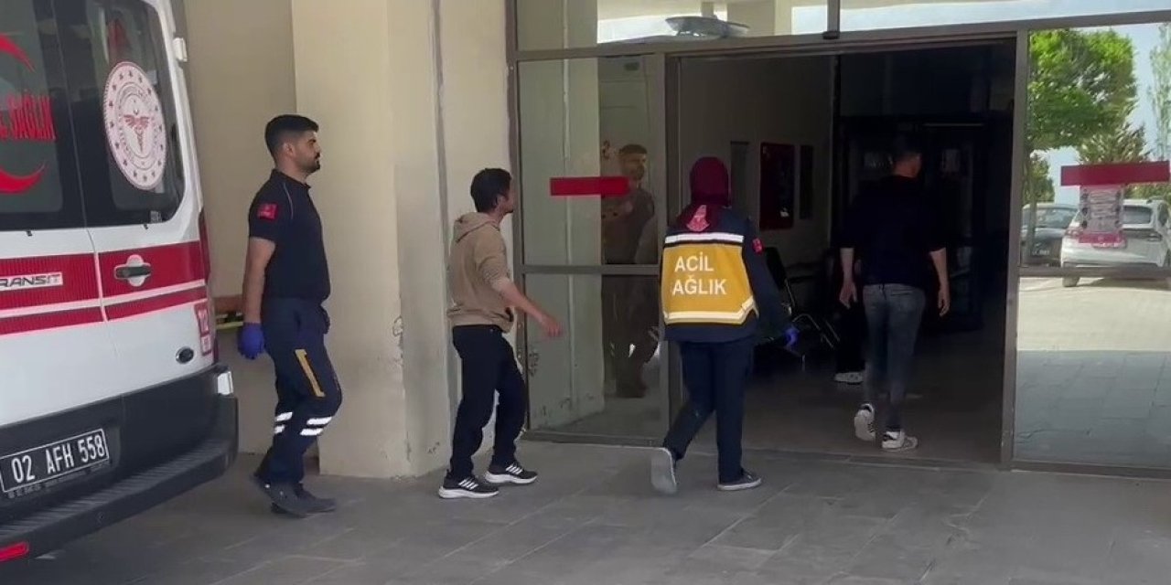 Adıyaman’da İki Grup Arasındaki Bıçaklı: 3 Yaralı
