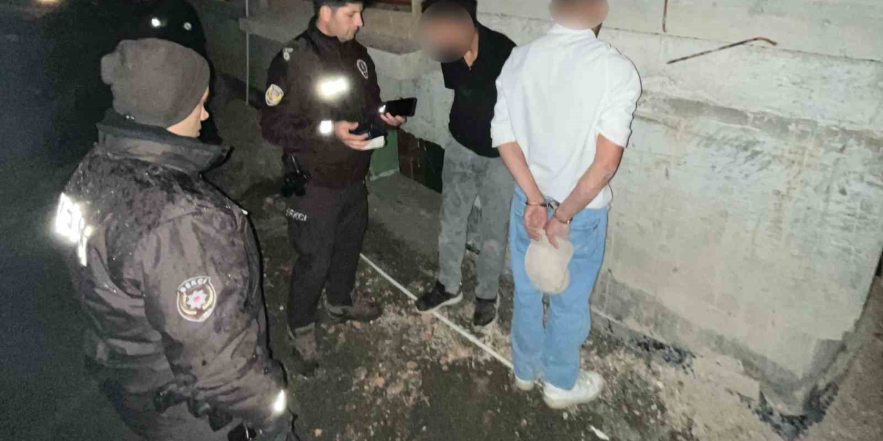 Bekçilerin Dikkati Sayesinde Hırsızlık Yapan Şahıslar Yakalandı