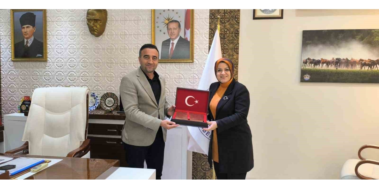 Ak Partili Ayşe Sula Köseoğlu’ndan Akçadağ Belediyesi’ne Ziyaret