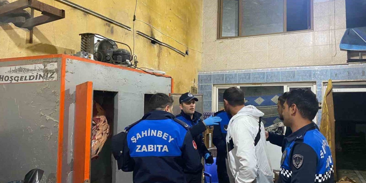 Gaziantep’te 1,5 Ton Bozuk Et Ele Geçirildi