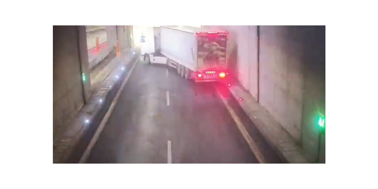 Erkenek Tüneli’ndeki Kaza Anı Kamerada