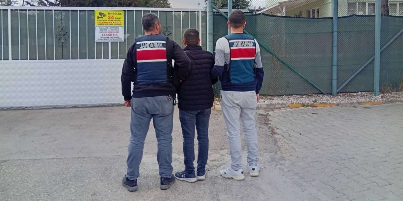 Gaziantep’te 12 Yıl Cezayla Aranan Uyuşturucu Hükümlüsü Yakalandı