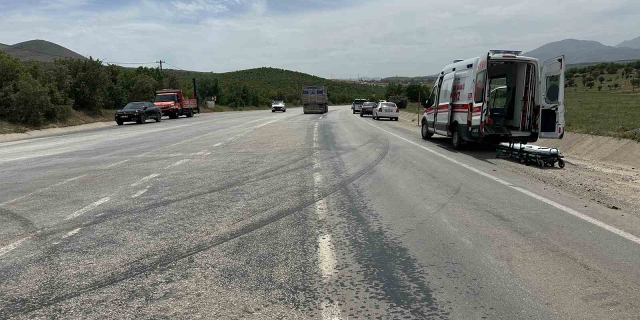 Malatya’da Otomobil Takla Attı, 1 Kişi Yaralandı