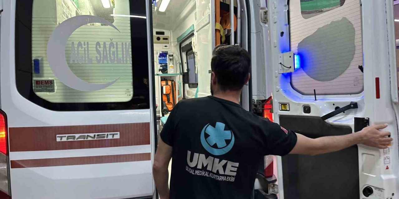 Sokak Köpeğinin Saldırdığı Kadın Yaralandı