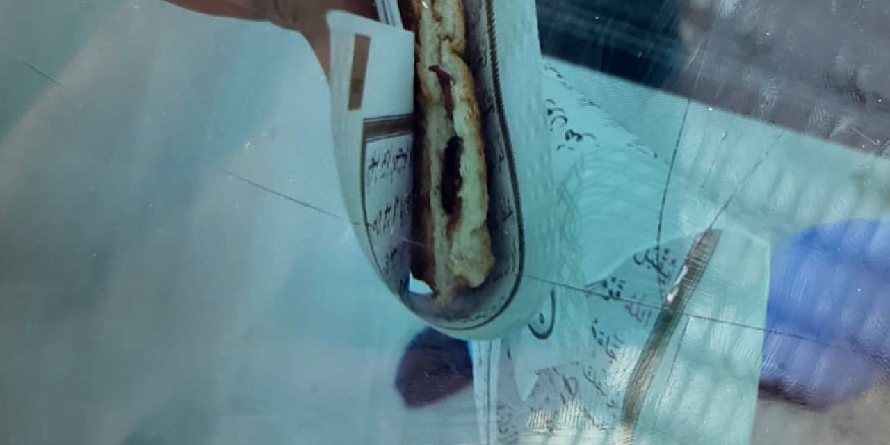 Gaziantep’te Skandal: Kantinci Kur’an-ı Kerim Sayfalarını Tost Kağıdı Yaptı