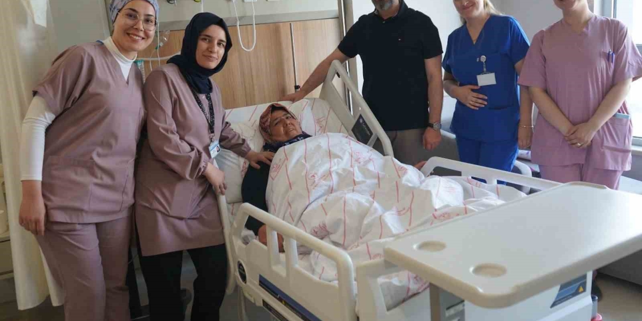 Adıyaman’da V-notes İle Rahim Alma Operasyonu Gerçekleştirildi