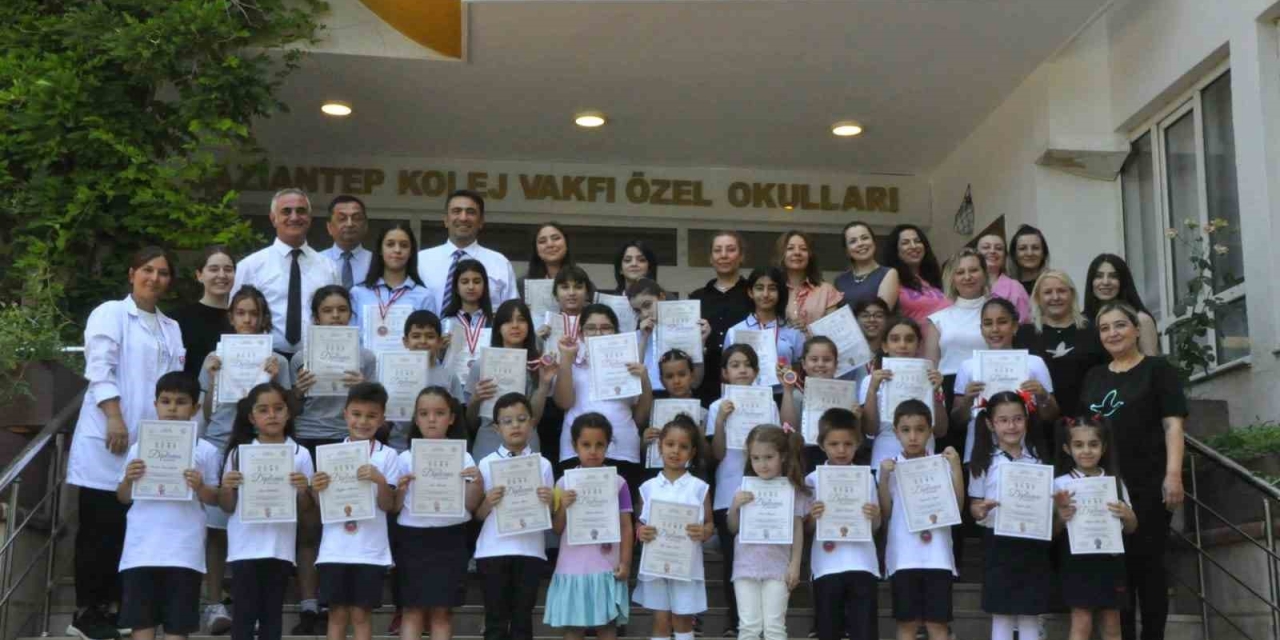 Gkv’lilere Uluslararası Resim Yarışmasında Ödül Yağmuru