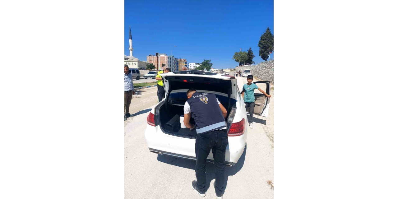 Besni’de Şok Asayiş Uygulaması