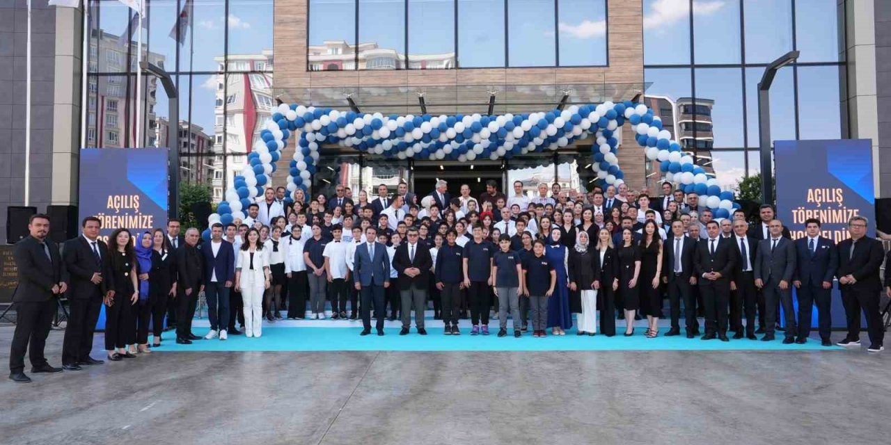 Erdem Koleji’nde Yeni Dönem: Eğitim, Sanat Ve Sporla Geleceğe Güçlü Bir Adım