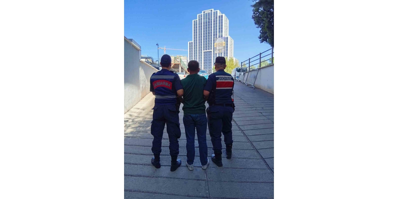 Kesinleşmiş 14 Yıl Cezayla Aranan Şahıs Yakalandı