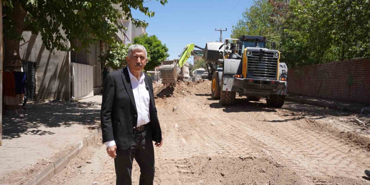 Başkan Hallaç: "konforlu Ve Dayanıklı Yollarla Kahta’yı Geleceğe Hazırlıyoruz"