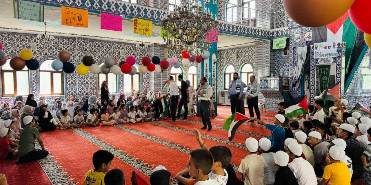 Diyarbakır’da Yaz Kur’an Kurslarında "filisten’e Destek" Programı