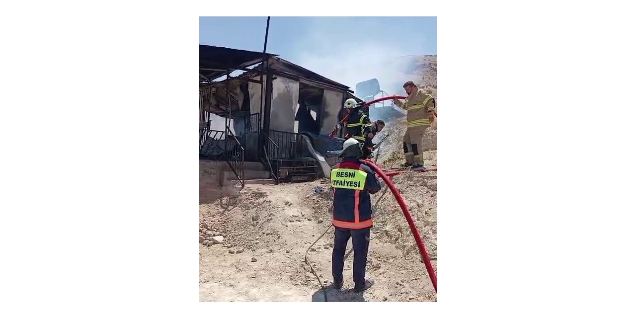 Bağ Evinde Korkutan Yangın