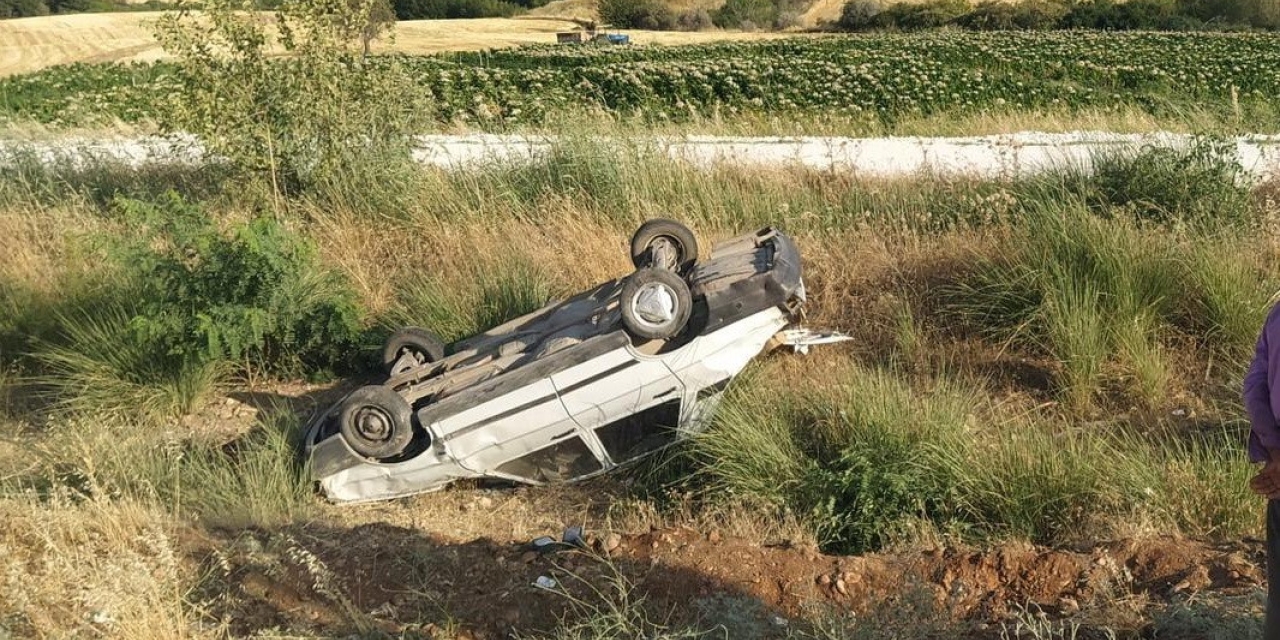 Kontrolden Çıkan Otomobil Takla: 1 Yaralı