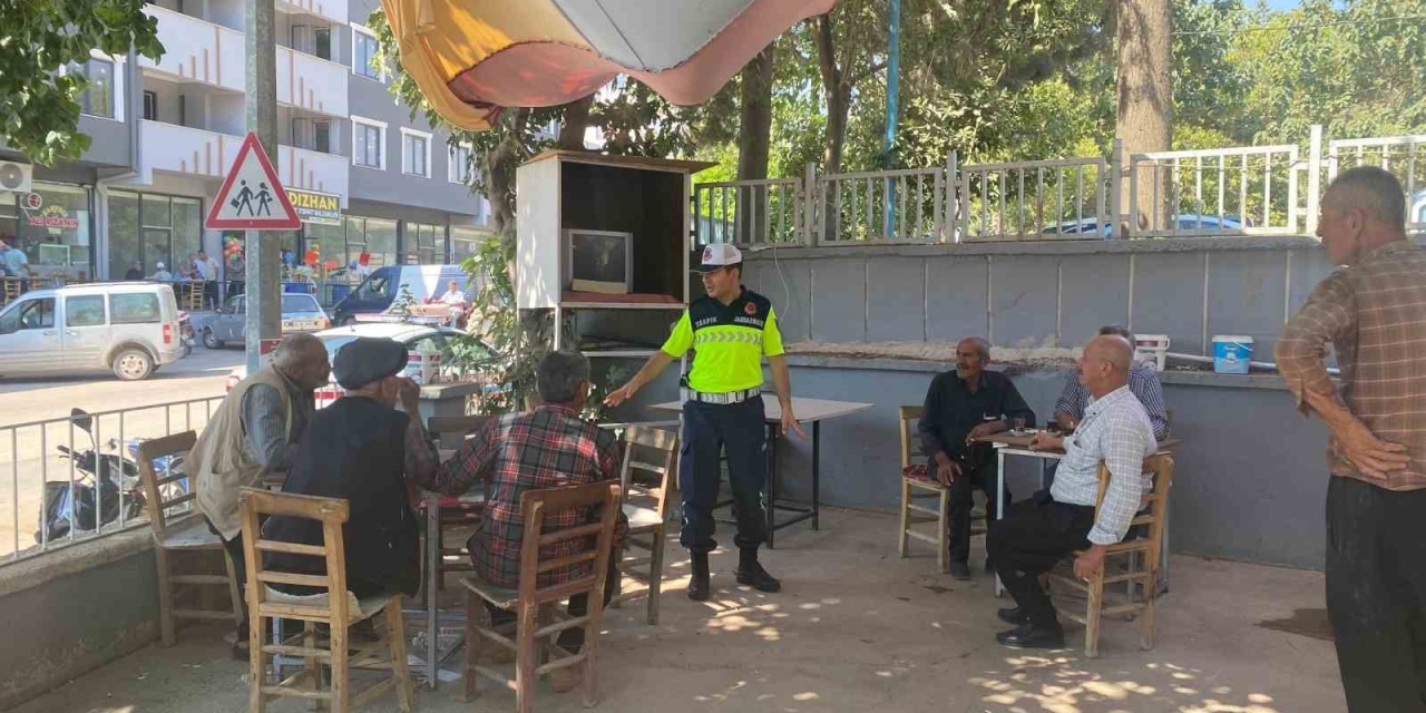 Trafik Jandarmasından Güvenli Tarım Eğitimi